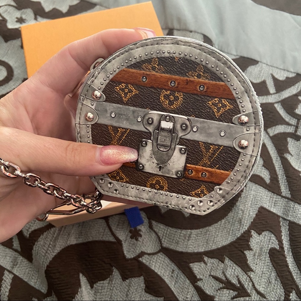 LV mini boite trunk limited edition